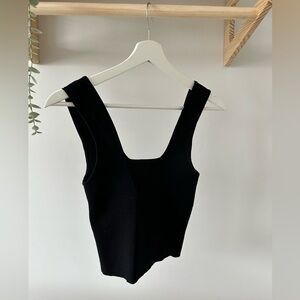 Aritzia Talula Tank Top